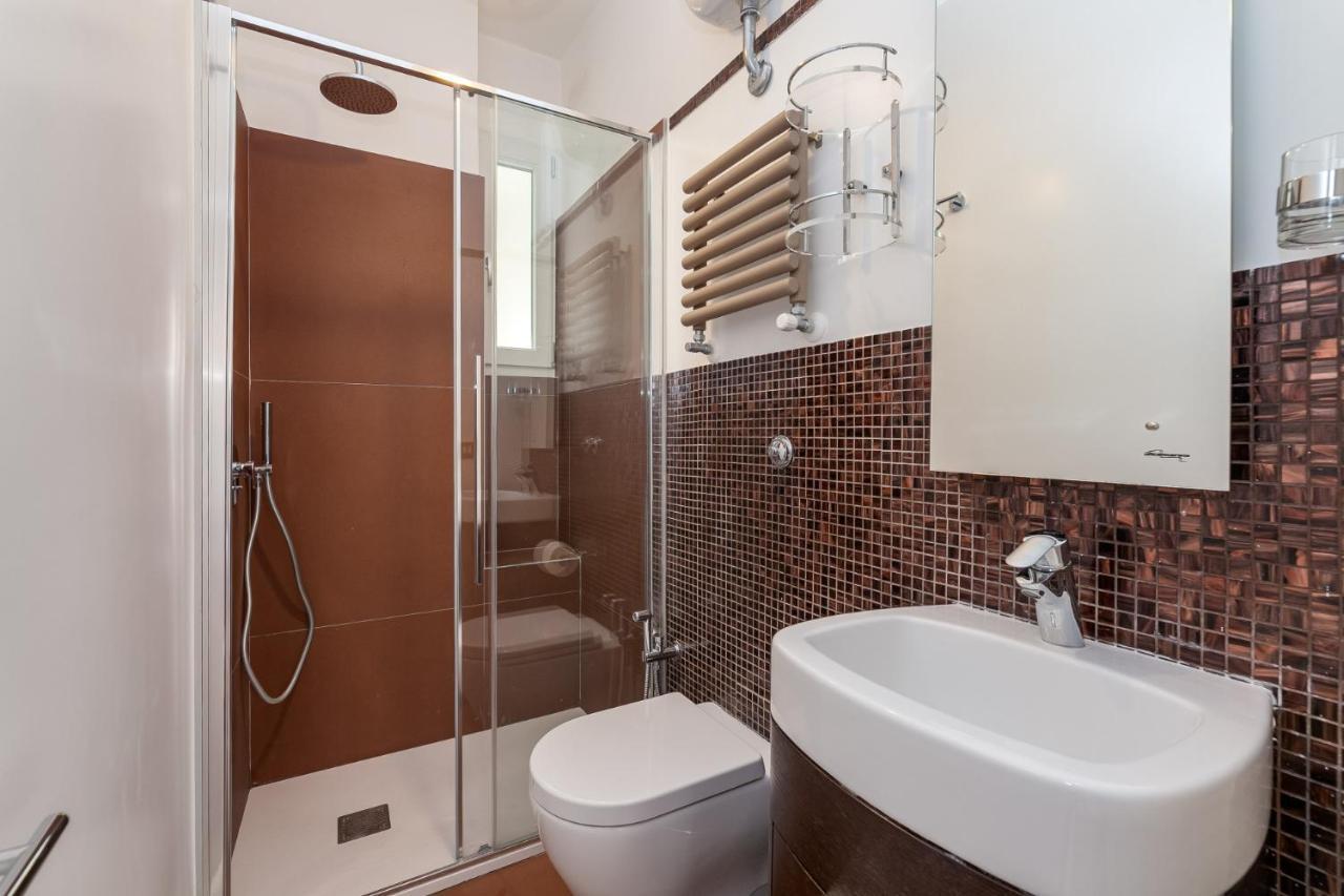 דירות רומא Aletheia Elite - Elegant 2 Br מראה חיצוני תמונה